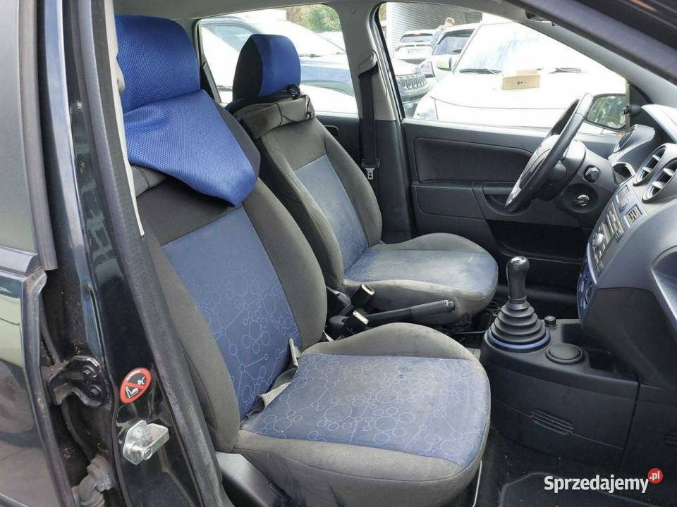 Ford Fiesta 5 drzwi klimatyzacja działa znikomy Hatchback Wejherowo
