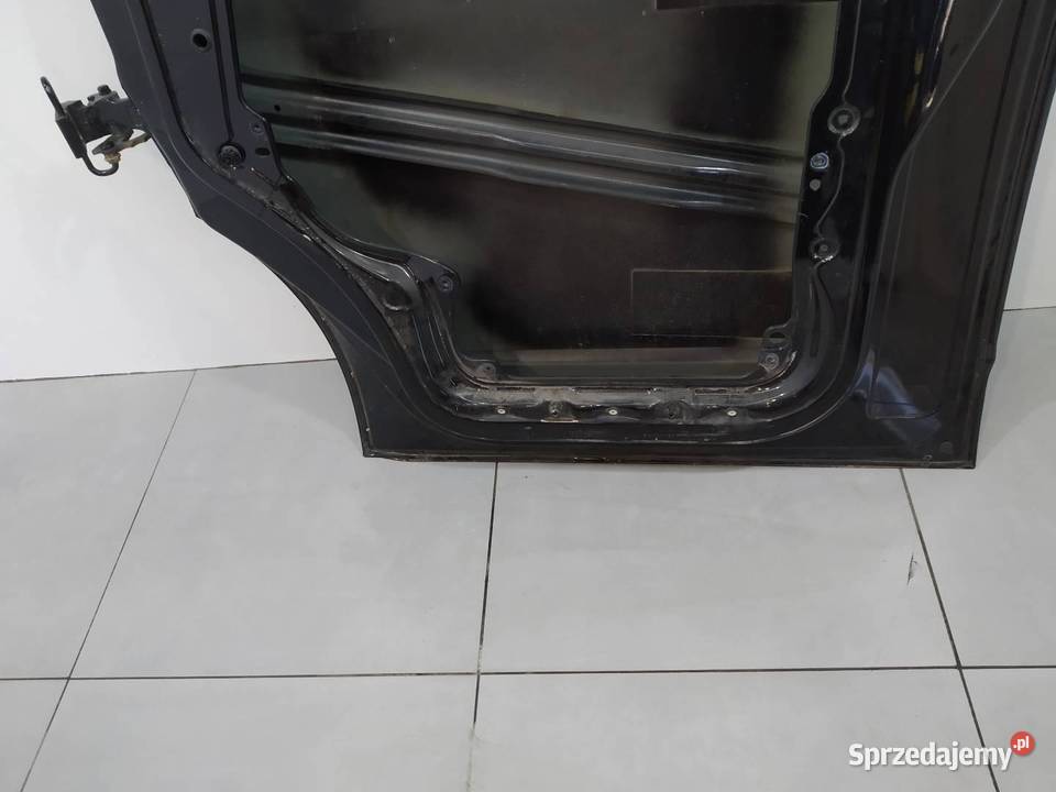 DRZWI PRAWE PRZÓD CZARNE VW Volkswagen
