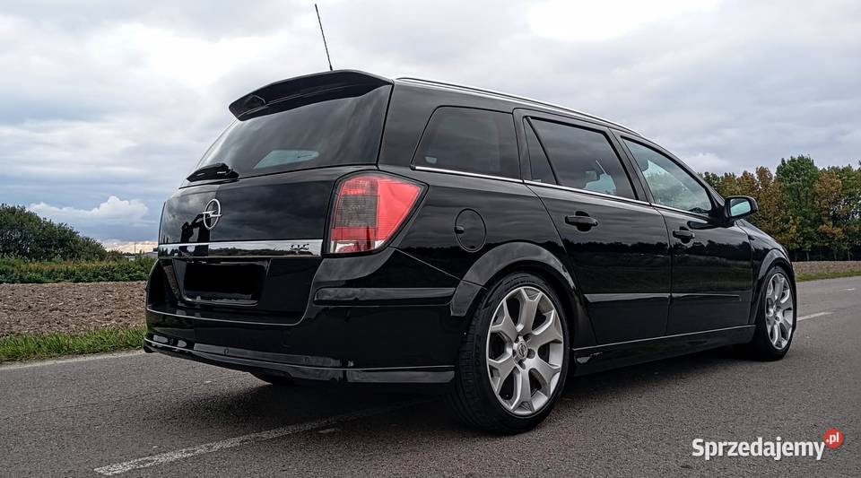 Opel Astra H 18 140 OPC LINE 2 Bixenon Recaro Rok produkcji 2009