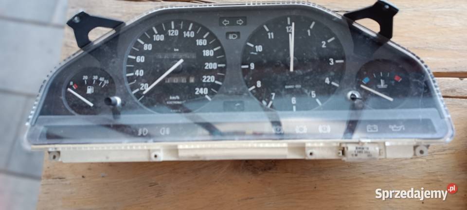 Zegary licznik BMW seria 3 E30 316i osobowe Konin