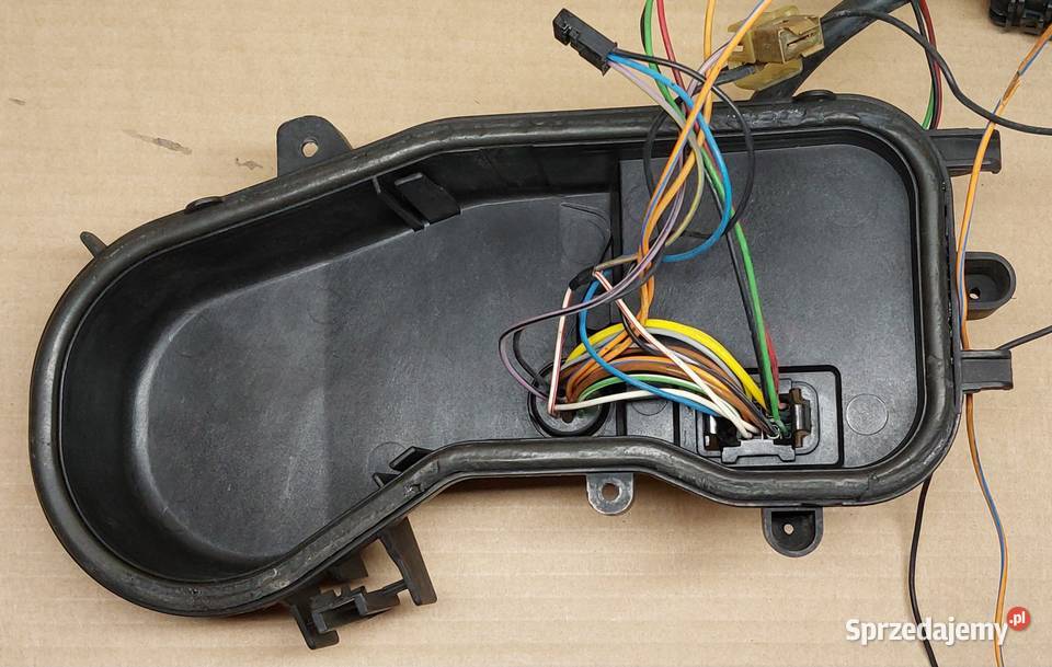 ZAŚLEPKA DEKIEL LAMPY PRZÓD LEWA FORD MONDEO MK3 dolnośląskie Mielęcin
