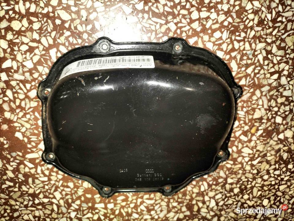 Pokrywa rozrządu prawej stronie AUDI A4B7 A5 osobowe Poręba sprzedam
