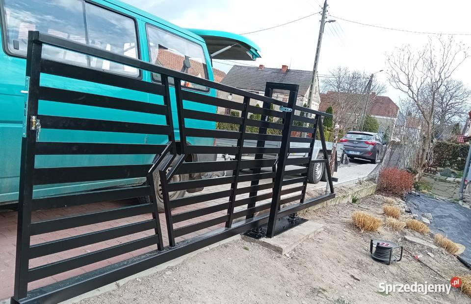 Bramy wjazdowe przesuwne dwuskrzydłowe Pichorowice