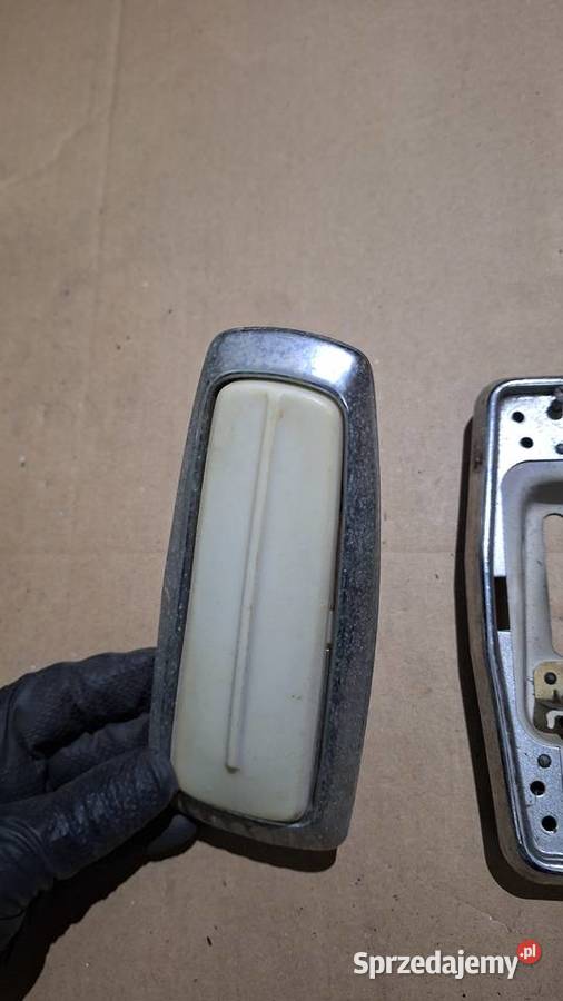 Lamka oświetlenia kabiny podsufitowa Gaz 21 osobowe