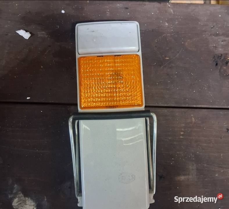 Lampa ostrzegawcza Hella Czarna Woda sprzedam