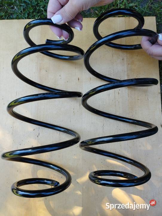 Mercedes W 176 Składa sprężyny tylne Części samochodowe Brzeziny