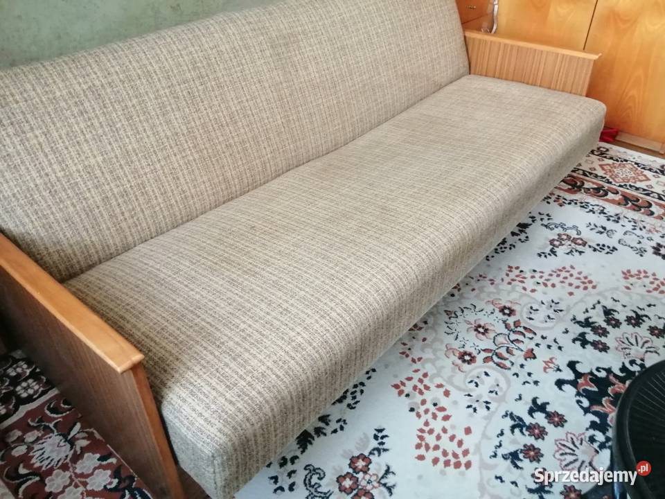 Sprzedam wersalkę rozkładaną w stanie Starogard Gdański