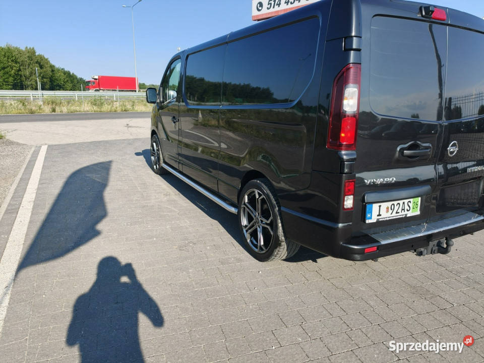 Opel Vivaro ładny Opel Vivaro 2015 Lipówki sprzedam