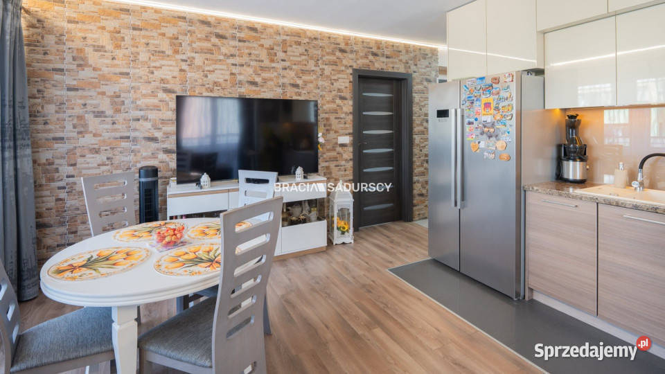 Mieszkanie Kraków Niebyła 5103m2 3 pokoje