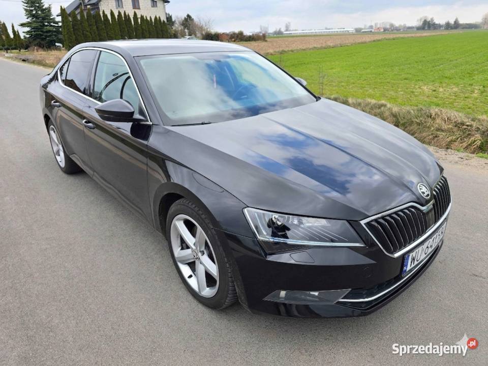 Skoda Superb III DSG krajowy Faktura VAT 23 automatyczna Warszawa sprzedam