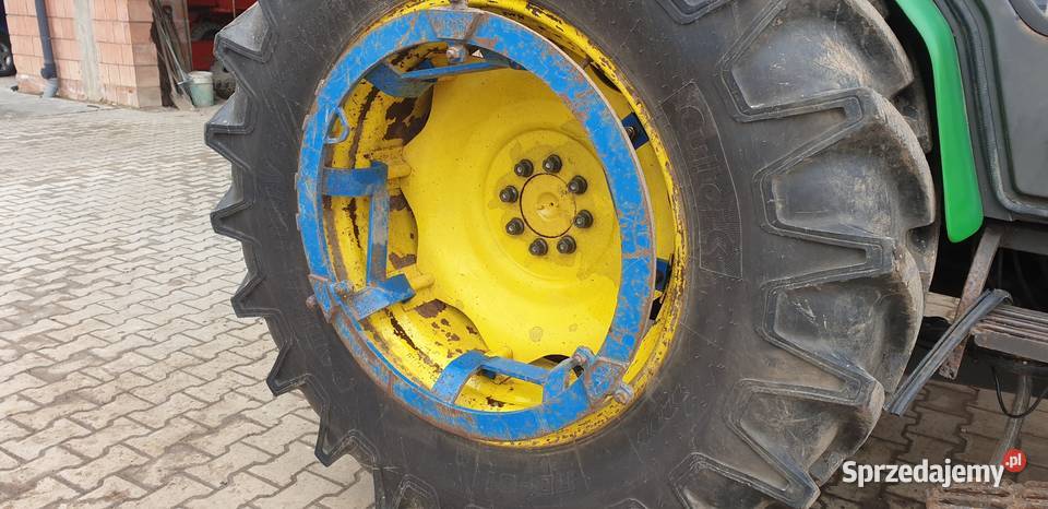 Sprzegi do kół bliżniaczych koła 34 Renault lubelskie Tarnogród sprzedam