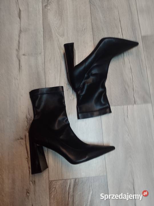 4142 Czarne Biznesowe Botki wieczorowe na małopolskie