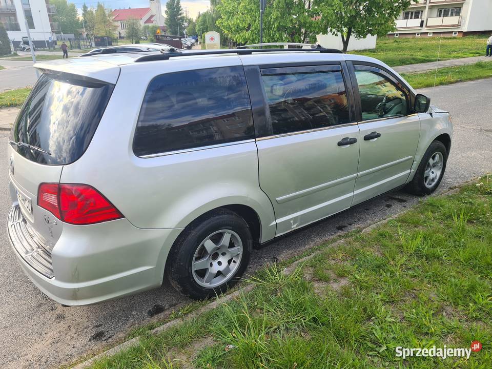 VW Routan 38 l Motoryzacja Łódź