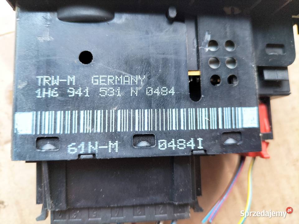 VW GOLF 3 MK3 T4 T5 1H6941531WŁĄCZNIK WYŁĄCZNIK Kamień-Kolonia
