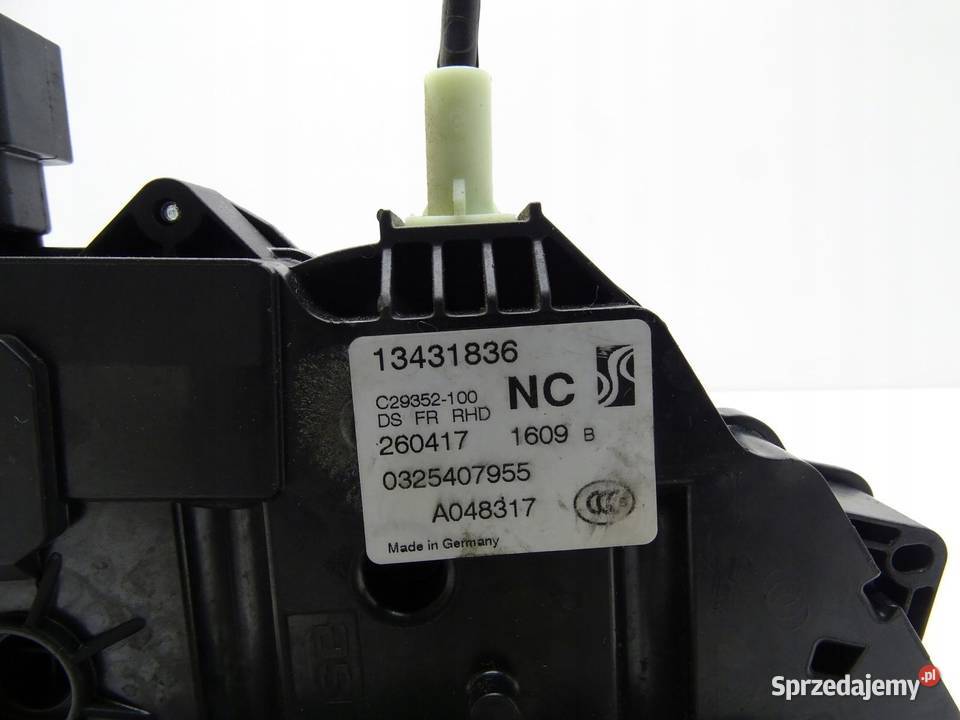 ZAMEK DRZWI PRAWY PRZÓD PRZEDNI 6 PIN OPEL CORSA sprzedam