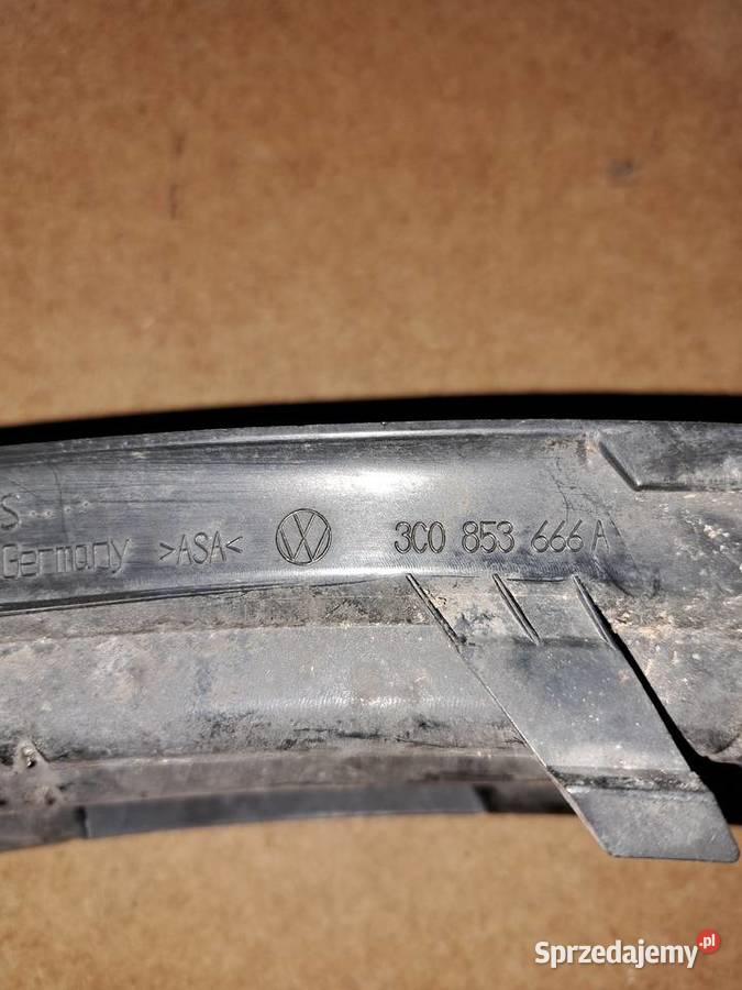 KRATKA ZDERZAKA HALOGENU PRAWA PASSAT B6 osobowe mazowieckie Radom