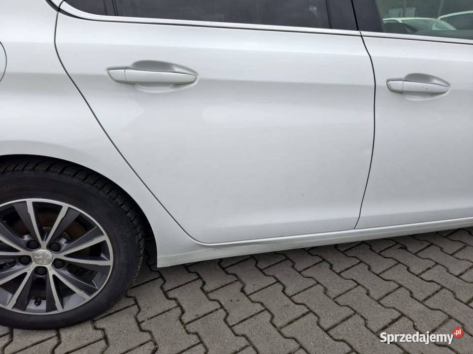 Peugeot 308 16 ehdi 115 allure full led panorama