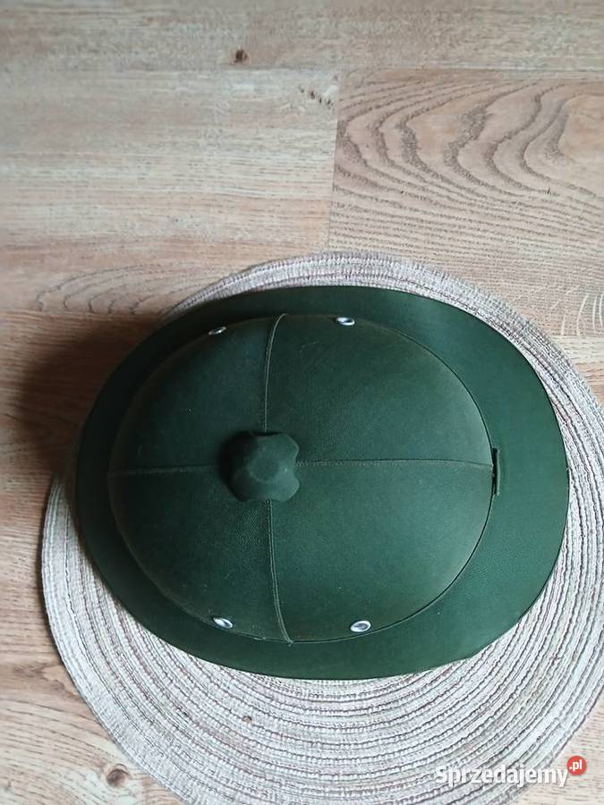 Helm korkowy wietnamski Antykwariat małopolskie sprzedam