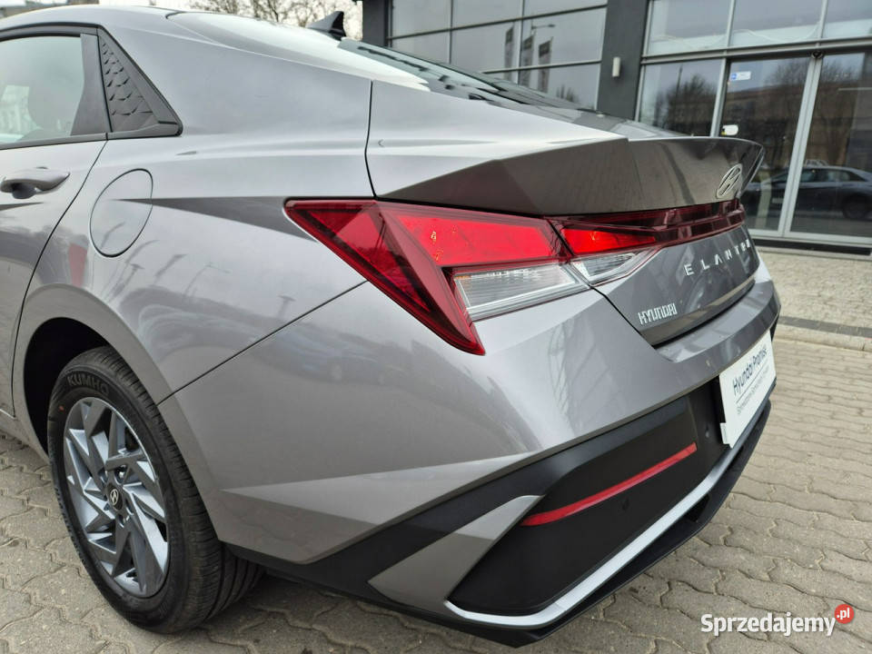 Hyundai Elantra 16 MPI 6AT 123 WersjaModern system Start-Stop Samochody osobowe Łódź