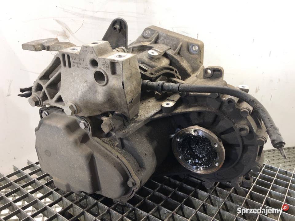 SKRZYNIA BIEGÓW VW GOLF VII QYB 16 110 osobowe