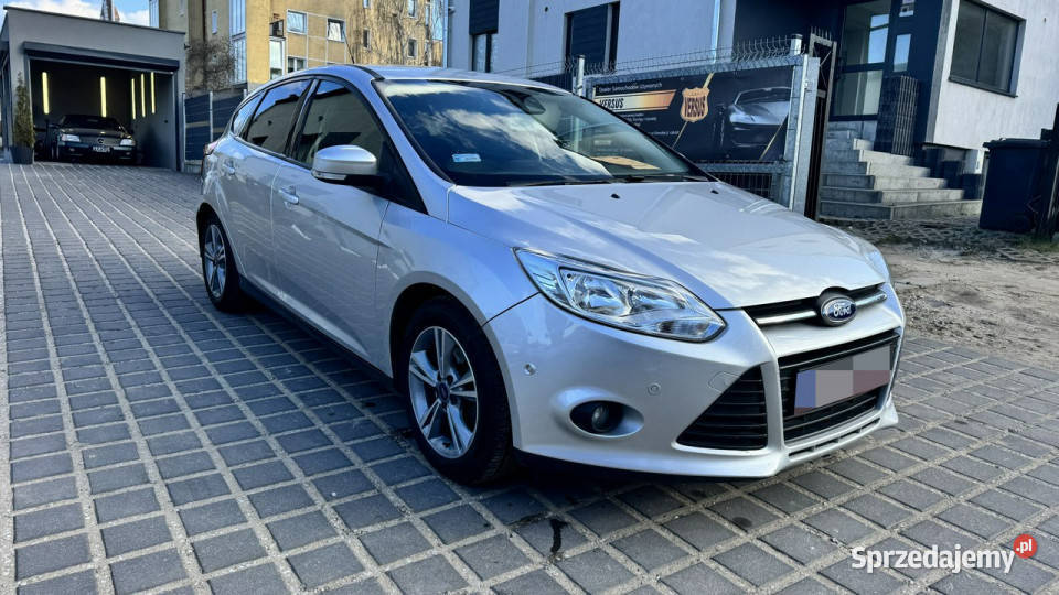 Ford Focus 16 diesel Titanium 115 As parkowania tempomat pomorskie