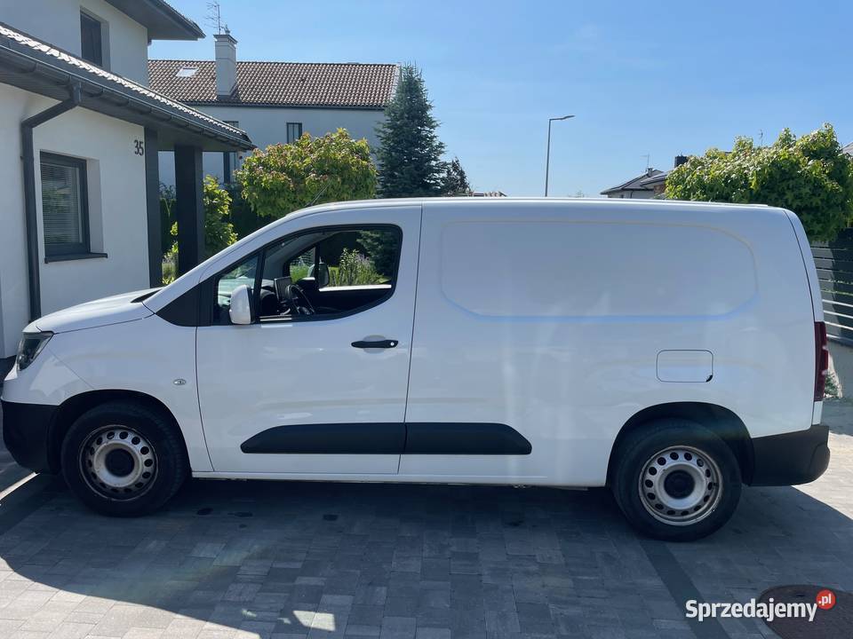 OPEL COMBO 2019 manualna Combo Rembelszczyzna