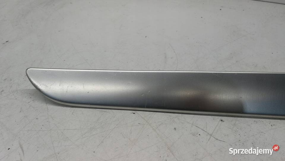 LISTWA DEKOR DRZWI L T AUDI A6 C6 4F0867419 KOŁO Przystajń