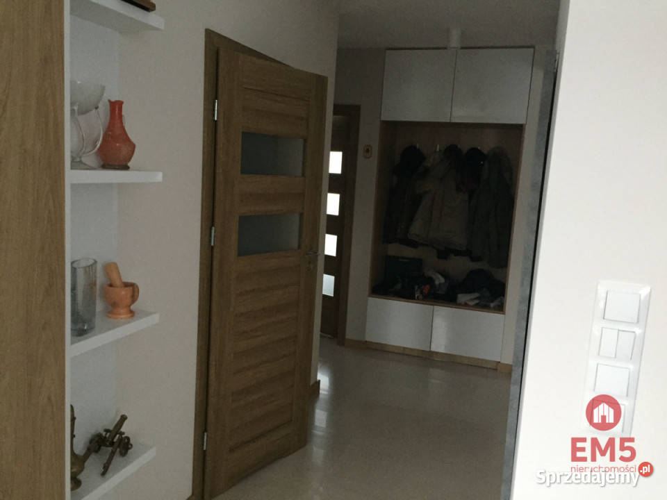 sprzedaży mieszkania 595m2 3 pokoje Augustów 9058zł/m2