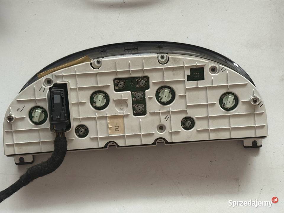 Licznik ford Mondeo Mk3 18 benzyna 266 Ostrów Wielkopolski