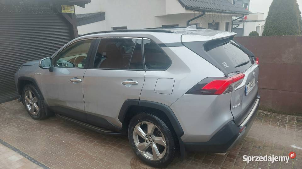Toyota RAV4 Hybryd Executive 25 ECVT garażowany Poznań