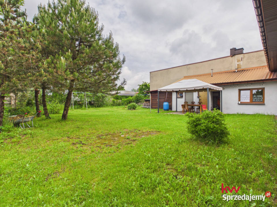 Dom wolnostojący 1318m2 Myszków wolnostojący sprzedam