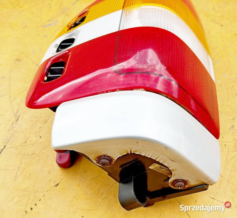 OPEL FRONTERA B 2003 LAMPA LEWY TYŁ KOMPLETNA Radom