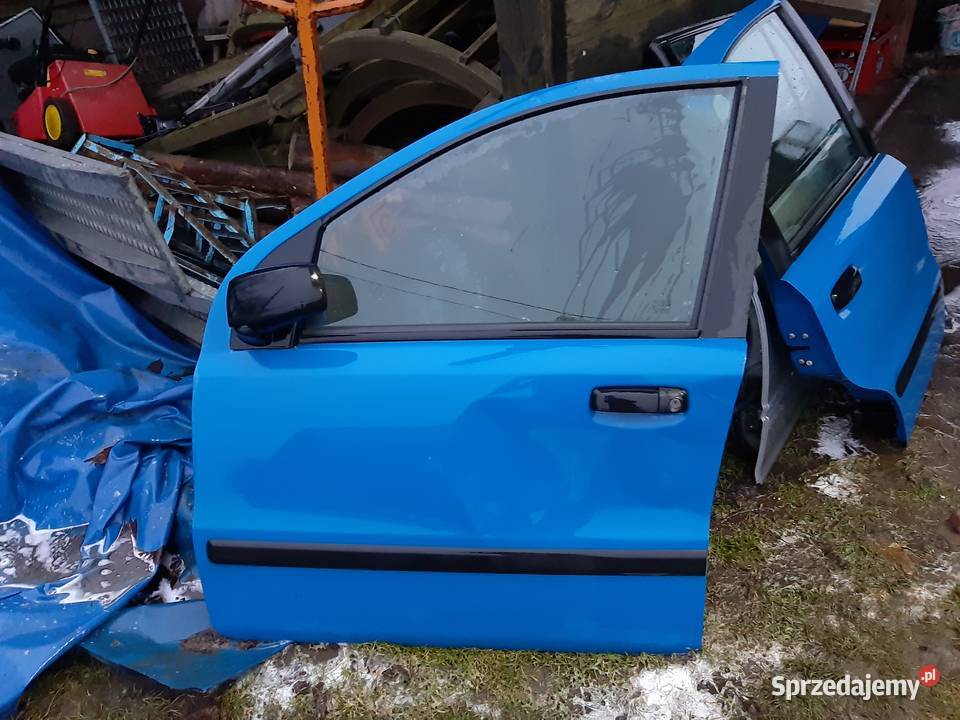 klapa fiaat panda 2 2004 poj 12 105 Rok produkcji 2004