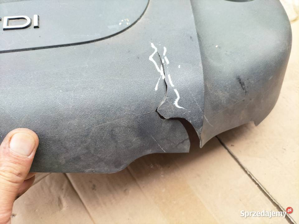 AUDI A6 C6 A6C6 03L1039250 POKRYWA OSŁONA