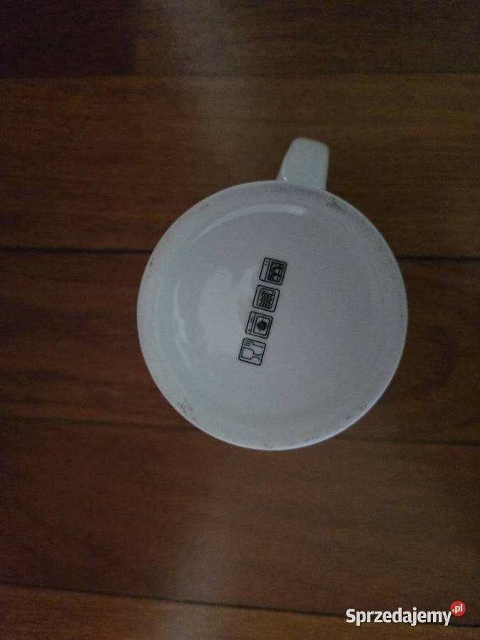 Zestaw 4 kubków stan NOWY pojemność 250350 ml Czaplinek