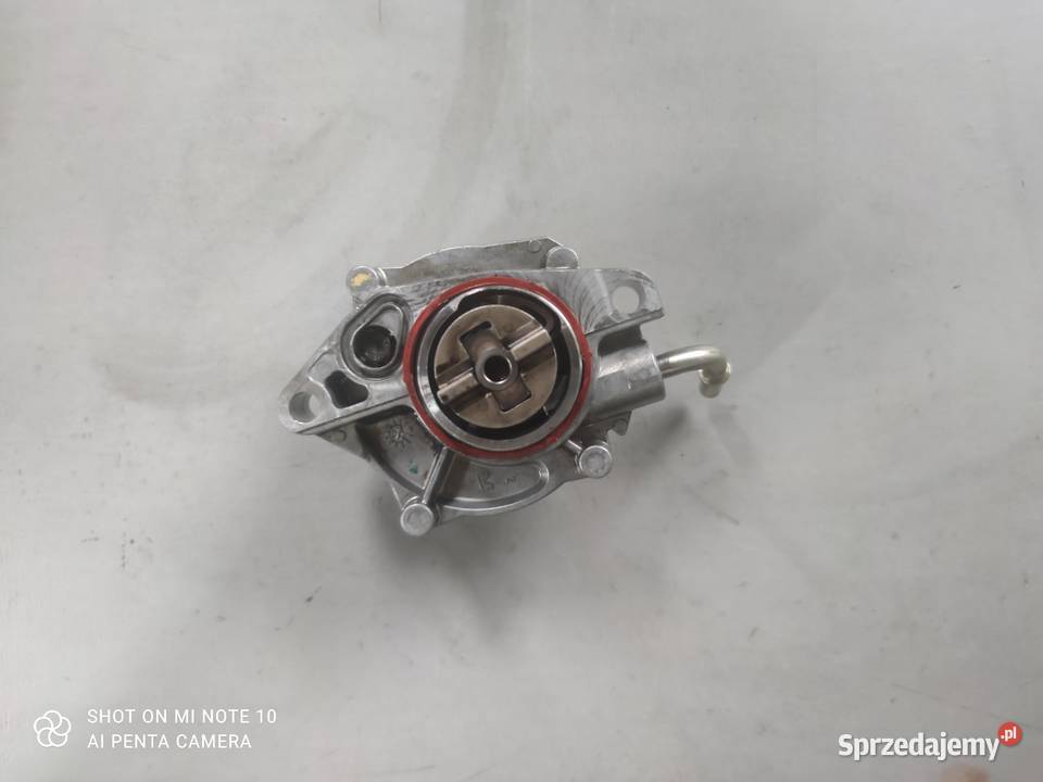 Pompa Vacum Peugeot 14 HDI 9637413980 osobowe Silniki i osprzęt Suchedniów sprzedam