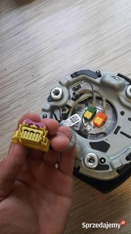 Poduszka powietrzna kierowcy Audi A4 B7 wiązka Mielec