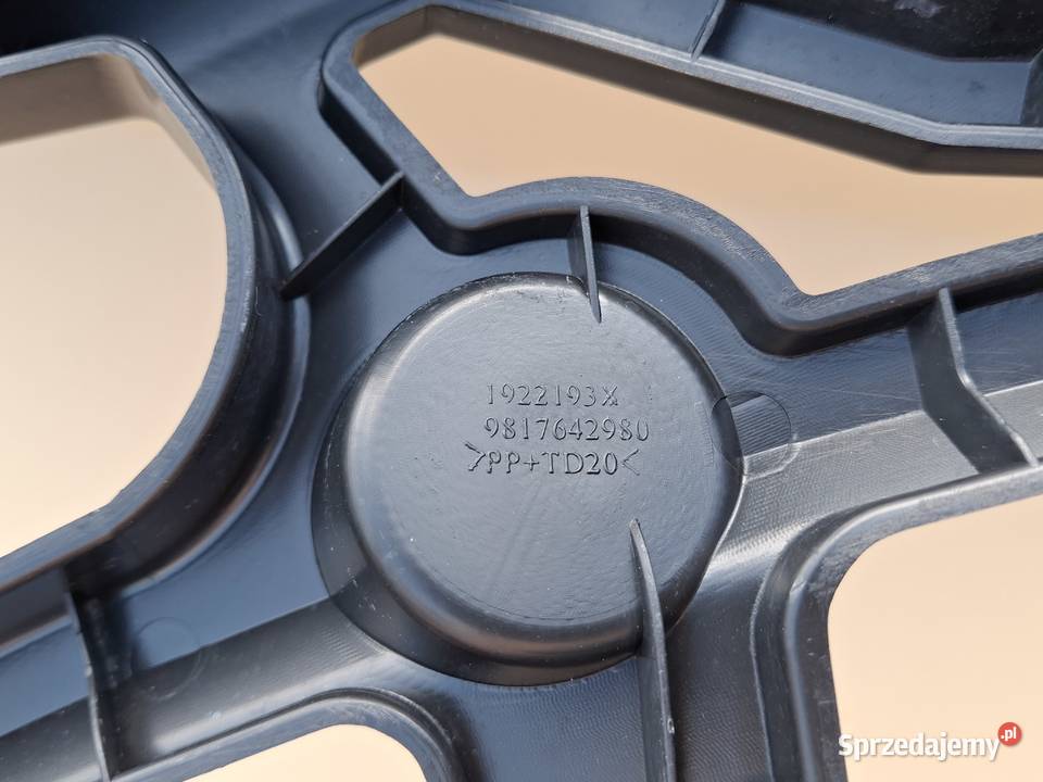 CITROEN C5 AIRCROSS ŚLIZG ZDERZAKA MOCOWANIE Bieleń