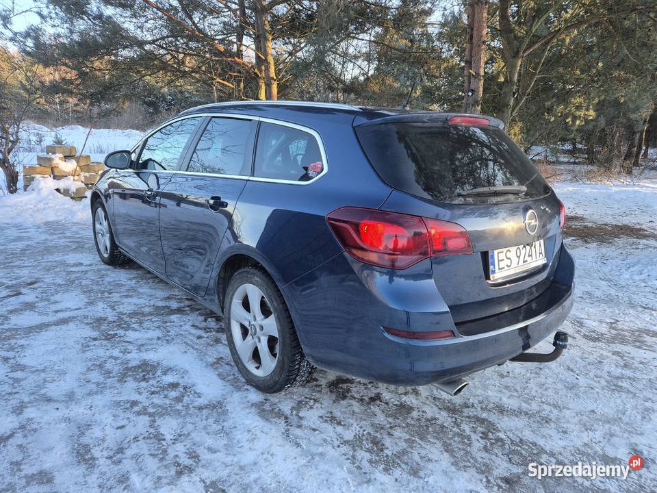 Opel Astra Sports Tourer 16T 180 Nowy rozrząd i Skierniewice