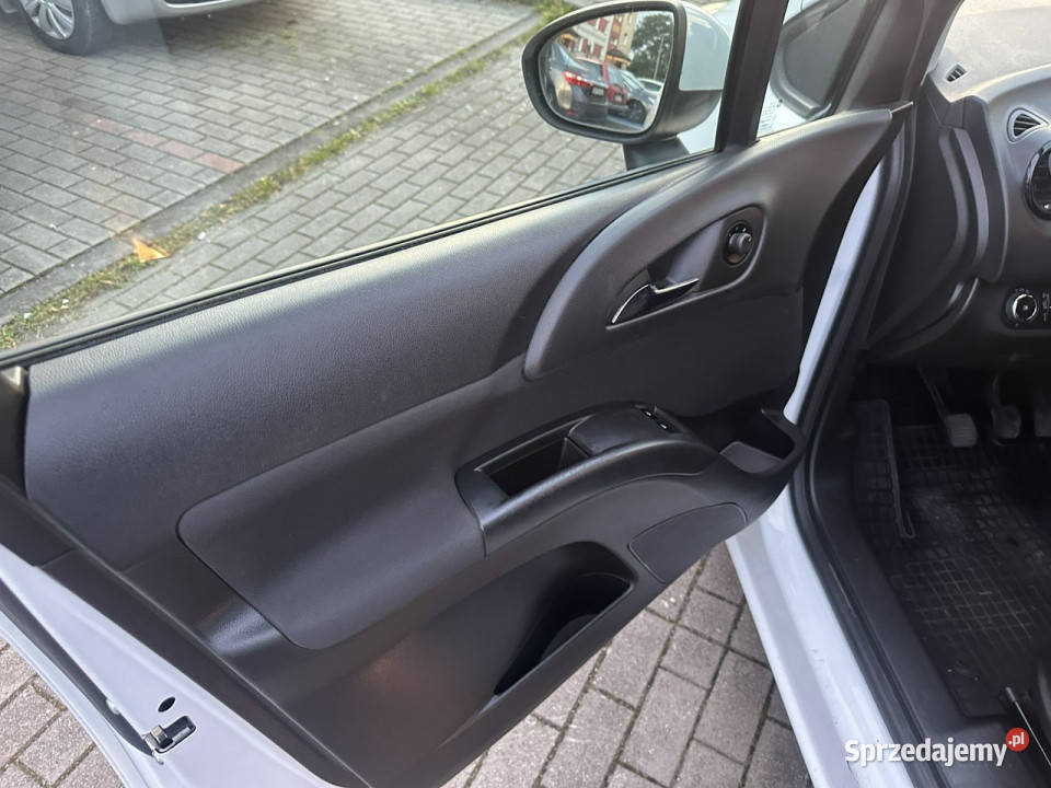 Opel Meriva Niezawodna benzyna klimatyzacja biały pomorskie Wejherowo