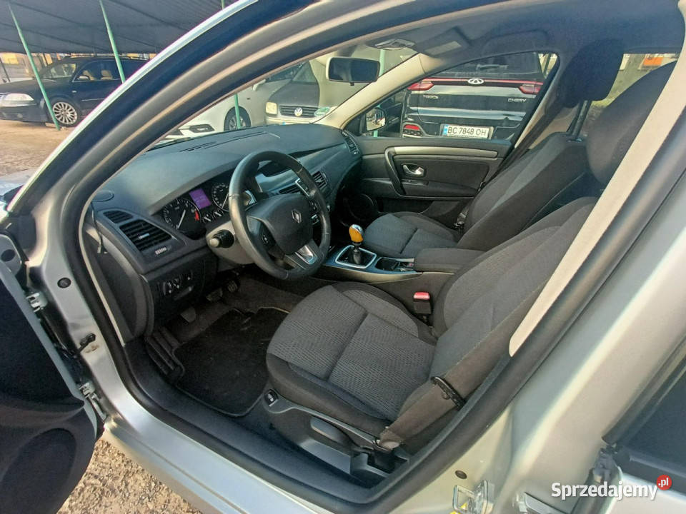 Renault Laguna niski przebieg zadbane Tomaszów Mazowiecki sprzedam