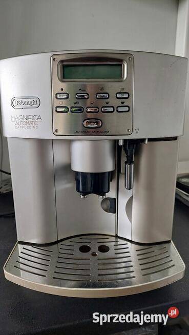 Ekspres do kawy DeLonghi Magnifica Automatic Ogrodzieniec sprzedam