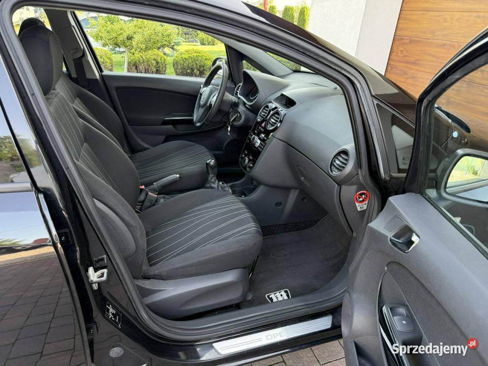Opel Corsa 10r 12 benzyna 70 z Niemiec Hatchback Konradów sprzedam