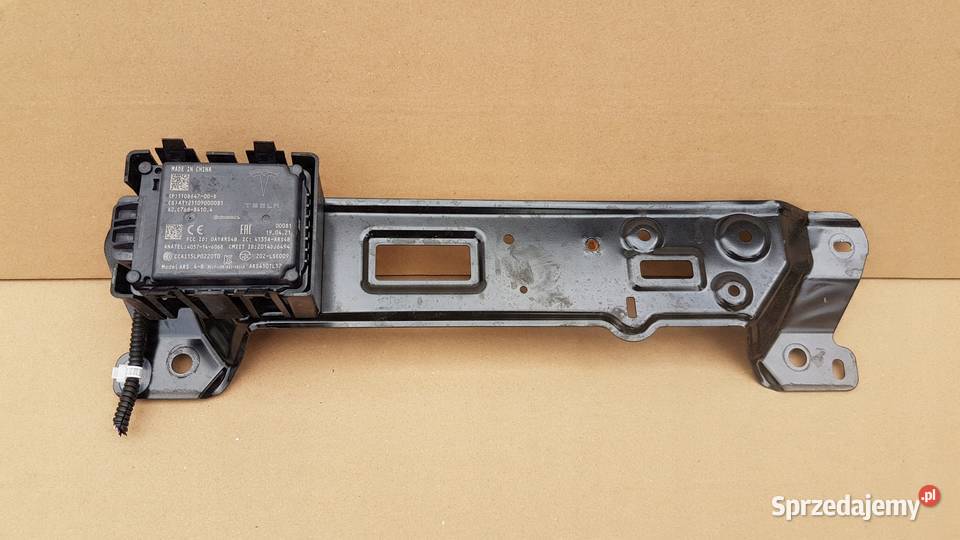 RADAR STELAŻ TESLA 3 110864700D osobowe Międzychód