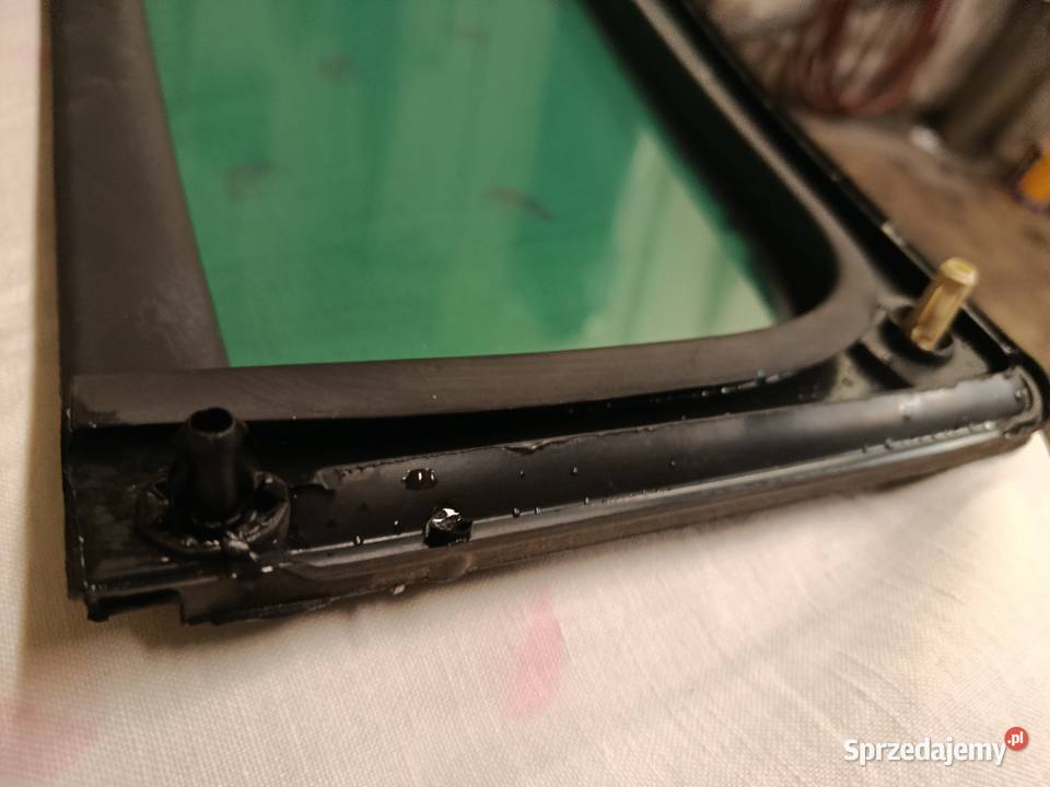 VW Tiguan szyba boczna lewy tył ciemna 11 Trzebinia sprzedam