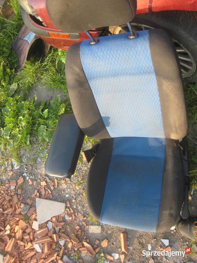 Fotel lewy kierowcy Opel Zafira A 9905 z Kraków