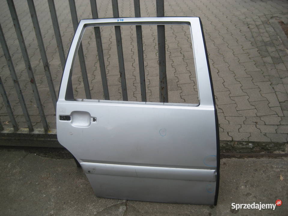 volvo v70 kombi 9700r drzwi tył prawe Rakoniewice
