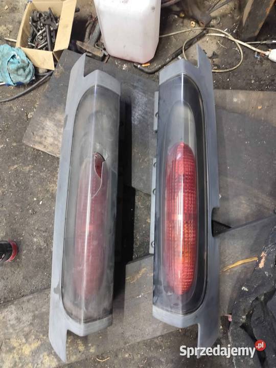 Lampa tył Trafic Vivaro mazowieckie Młodzieszyn