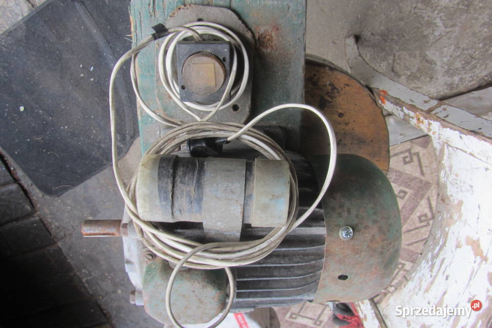 Silnik elektryczny 230 v