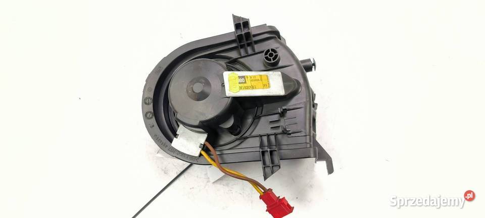 WENTYLATOR KABINOWY VOLKSWAGEN GOLF III 833658D